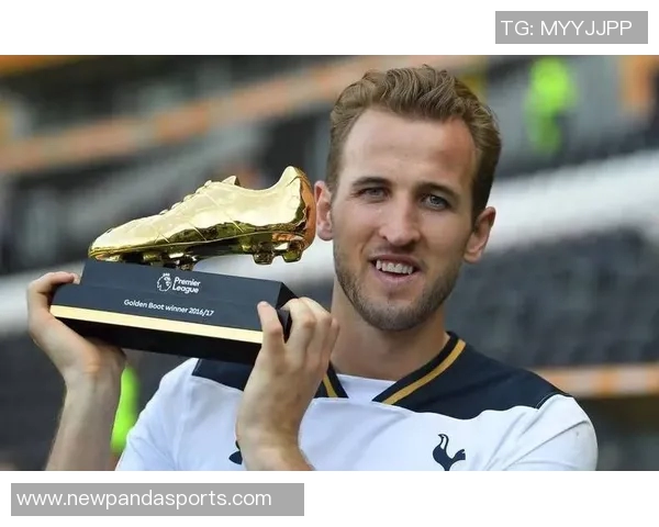 德甲九月最佳球员候选名单公布凯恩格里马尔多乌尊争夺荣誉