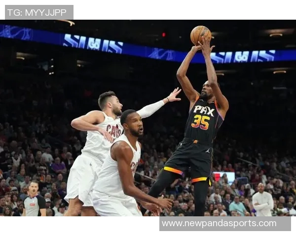 太阳队逆袭崛起近八场比赛豪取七胜一负稳居西部第六 太阳队逆袭崛起近八场比赛豪取七胜一负稳居西部第六