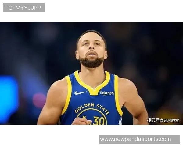 勇士半场领先太阳19分穆迪库里合力发威布克独撑球队 勇士半场领先太阳19分穆迪库里合力发威布克独撑球队