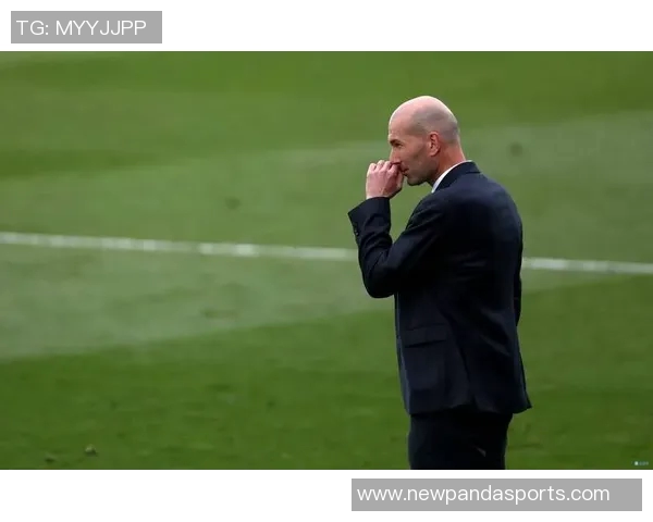 法媒报道齐达内接任法国队主帅需先解决赞助商冲突问题